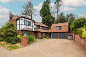 Gloster Drive, Kenilworth