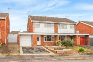 Yardley Close, Warwick