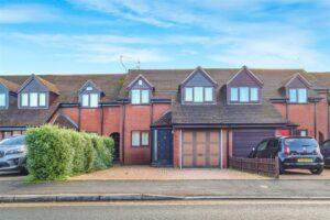 Harger Court, Kenilworth