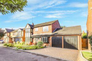 Mayfield Drive, Kenilworth
