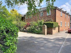Manor Road, Kenilworth