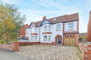 Randall Road, Kenilworth