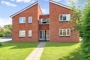 Ebourne Close, Kenilworth