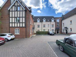 Laneham Place, Kenilworth