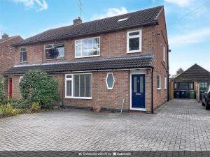 Blackthorn Road, Kenilworth